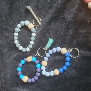 Keychain bracelet